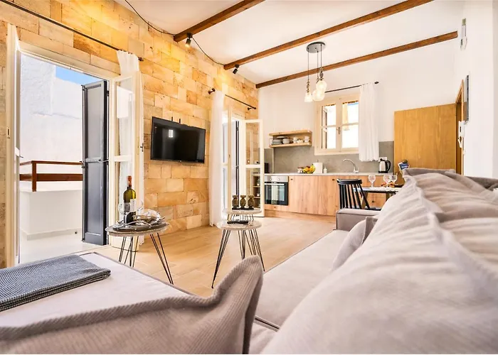 Medieval Poem Διαμέρισμα *