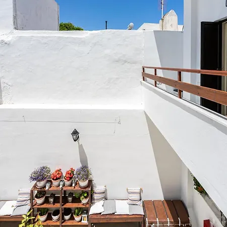 Medieval Poem Apartmán