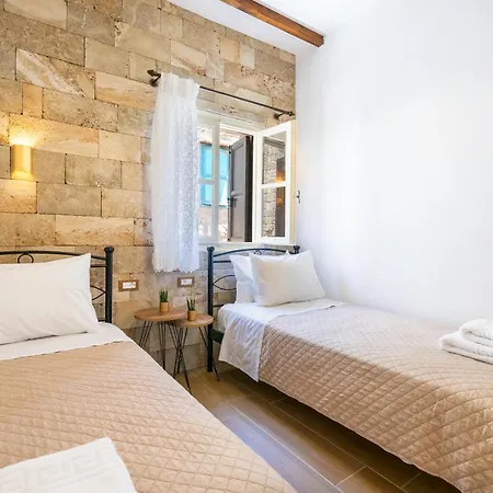 Appartement Medieval Poem