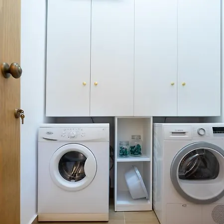 Apartament Medieval Poem *