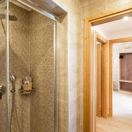 Medieval Poem Apartament *