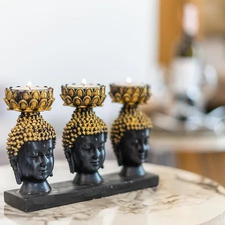 Medieval Poem Apartman *