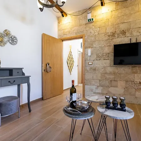 Medieval Poem Daire Rhodes City