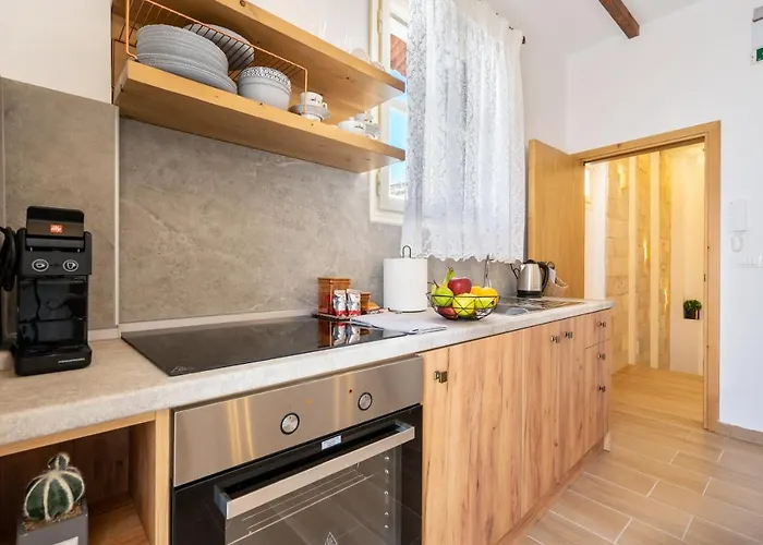 Apartamento Medieval Poem