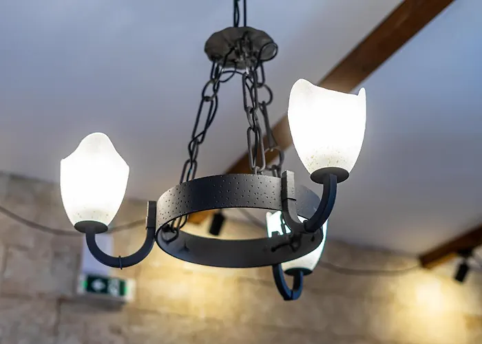 Medieval Poem Apartamento *